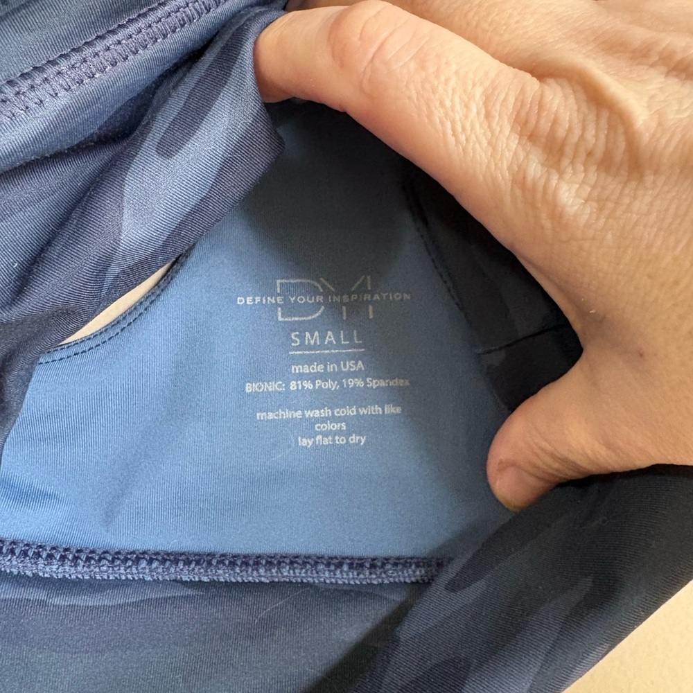 Peloton Navy and Black Camouflage Bra - Picture 3 of 3